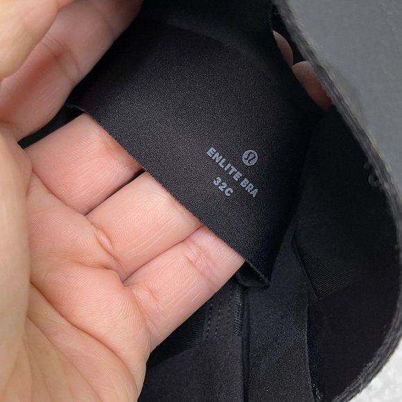 COPY - lululemon enlite zip front bra high support  32C - Picture 6 of 6